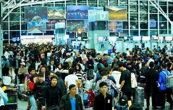 tránh đặt vé máy bay tết 2021 quá sát tết elines
