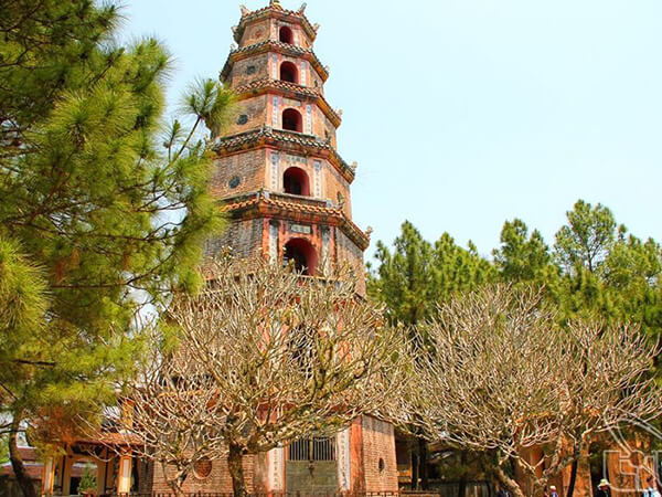địa điểm du lịch huế elines